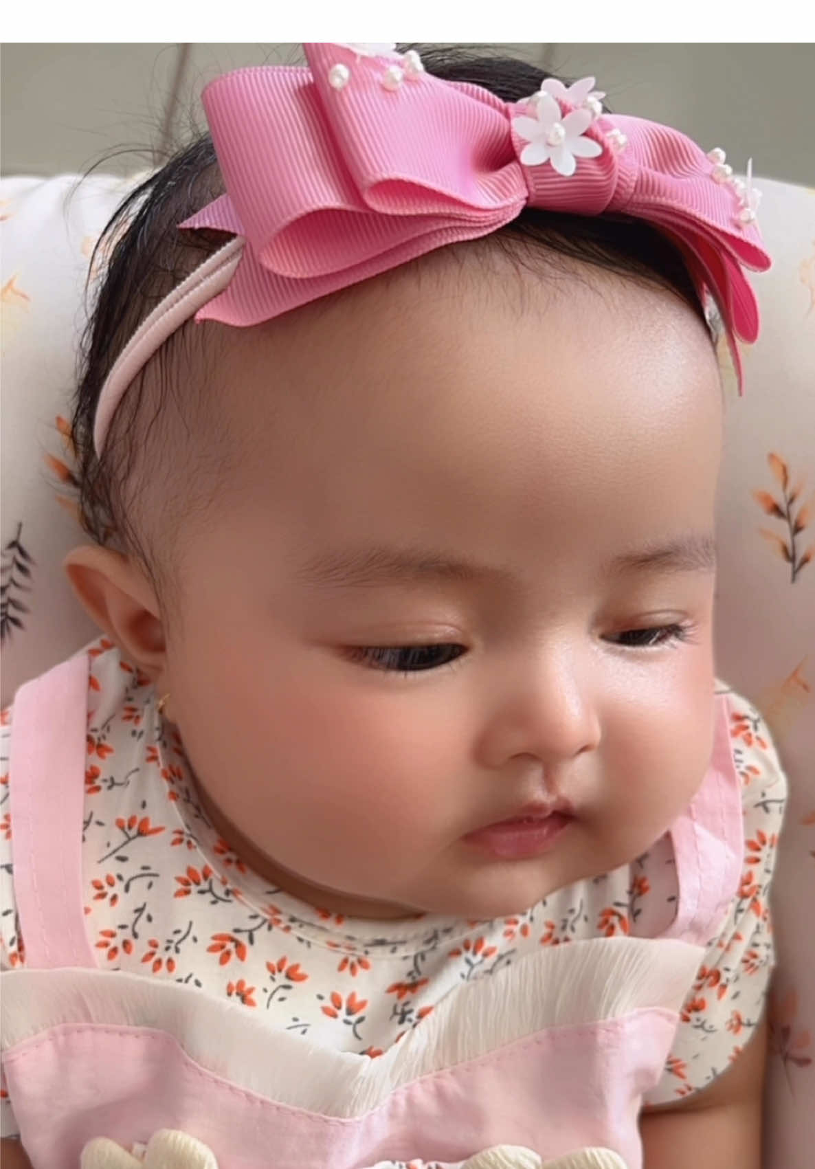 Bentar lagi mau makan siang nih aunty, slmt mam ya aunty, ini syalula lg penasaran sama makanan amy😙🤏🏻💖🎀💕💞 #babytiktok #cutebaby #babygirl #fyp #fupシ #fypage #bayigemoyku❣️ #bayicomel #bayicantik #anakcantik #bayigemes #bayilucu 