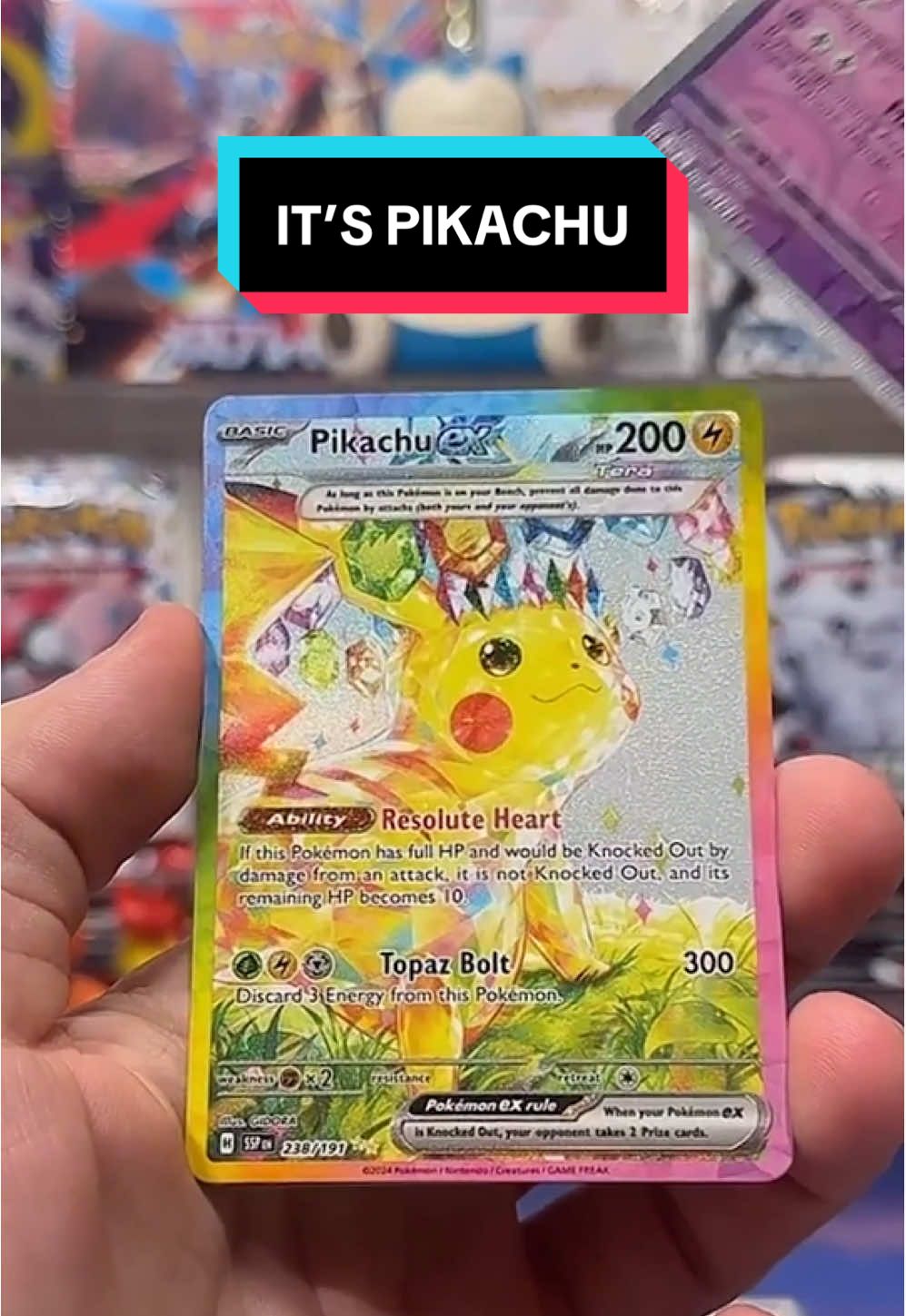 IT’S PIKACHU!! ⚡️ #pokemon #pokemontcg #pokemontiktok #pokemoncommunity #pokemoncards 