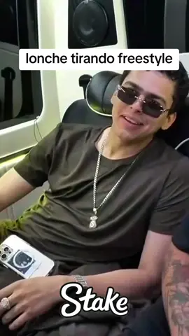 lonche tirando freestyle  #westcol #twitchwestcol #westcoltiktoker #colombia #mafer_rox #nocopy #Viral #fyp #parati #funny 