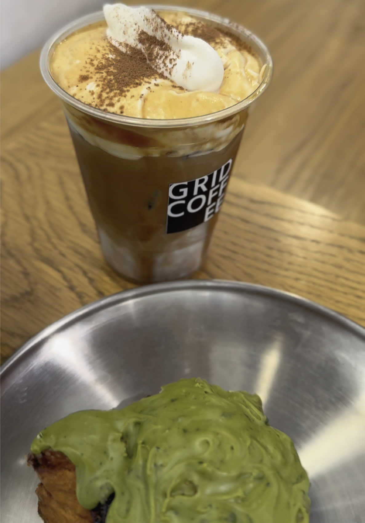 If you’re in Diamond Bar, this is THE spot!  10/10 caffeine + vibes , GRID COFFEE 😍☕️🍵🥐 @Grid Coffee  Address : 1139 S Diamond Bar Blvd Ste B, Diamond Bar, CA 91765   A MUST TRY !!!!!! #coffeeshops #diamondbar #coffeetiktok #DiamondBar #GridCoffee #SoCalEats #LAFoodies #CaliforniaCoffee #SoCalCoffee #HiddenGemsLA #LAeats #SocalLife