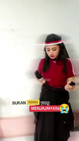 RIP demokrasi indonesia disini memang lain ceritanya😏 jaga kesehatan dan keselamatan kalian kawan2 semua yg sedang berada di garda terdepan🤗💪💪 #lekaspulihindonesiaku  #rakyat #rakyatindonesia 