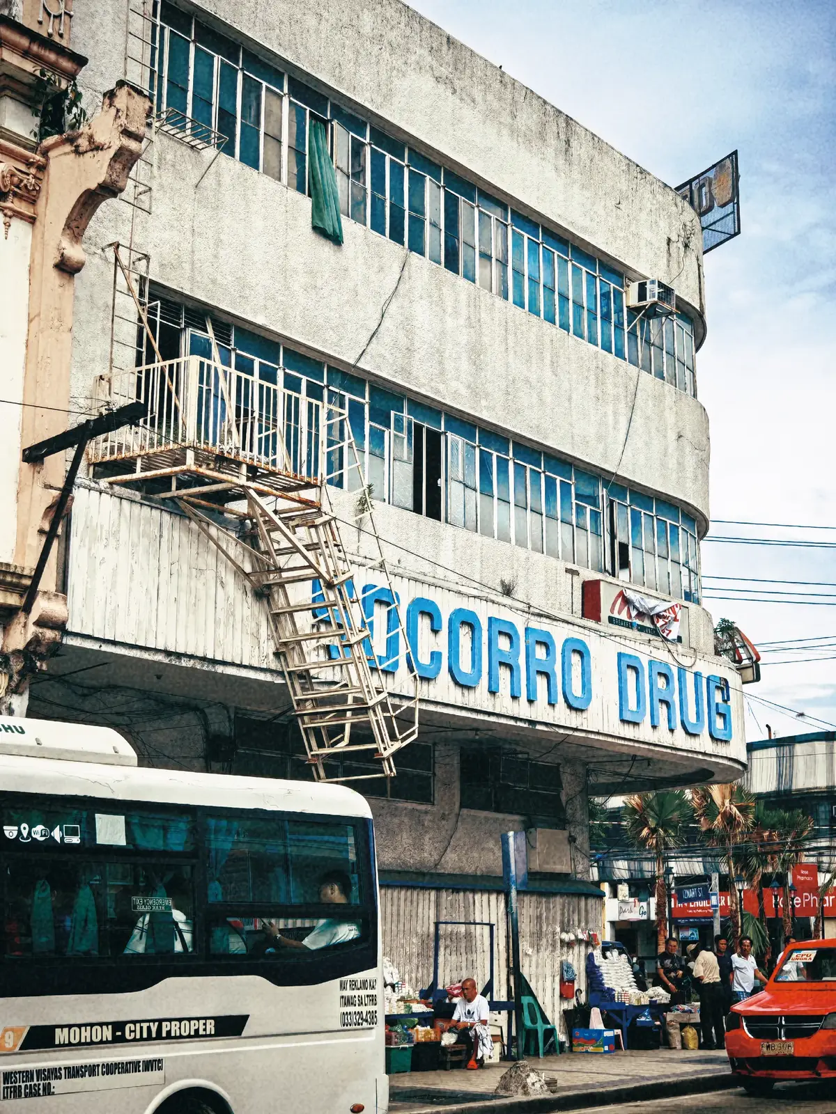 Every step in the City of Love feels like walking through art. 📸✨ #PhotoWalkVibes #IloiloCity #fyp #iloilo #photography @honorphilippines @iloilocitygovernment 