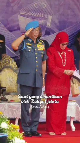 Saat yang dinantikan oleh Rakyat Jelata. Daulat Tuanku  #sultanpahang #tengkuampuanpahang #tengkumahkotapahang  #pahangroyalfamily #rajaberjiwarakyat 