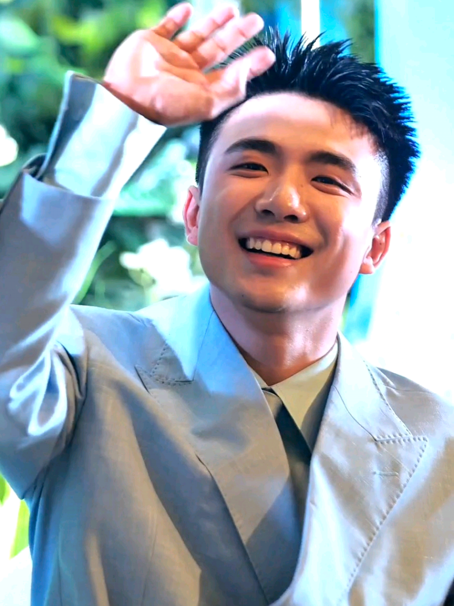 POV bị Tùng Dương dặm bùa thêm vài năm nữa 🤗 #nguyentungduong #ninhduongstory #amiuoi 