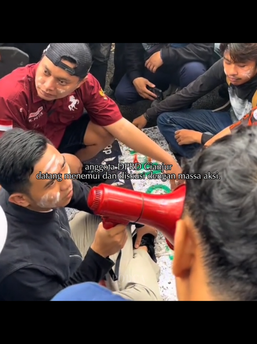 ayok coba saling mendengarkan #cianjur #dprd #pemerintah #demo #fyp 