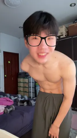 Skip legs day🥹