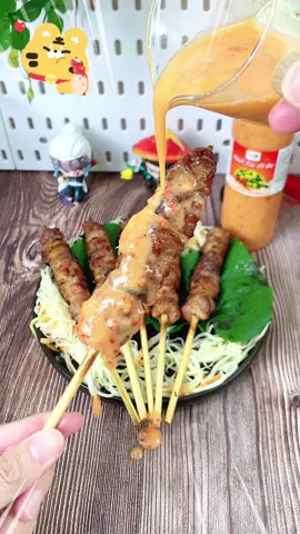 Lần đầu tiên tui ăn sốt chấm mà ngon vậy luôn á.Mọi người hãy thử muối tắc ớt đỏ nhà VB Food và cảm nhận nha 🍖🤤 #muoicham #muoichamhaisan #vbfood #muoitacotdo #sotchammuoitacotdo 