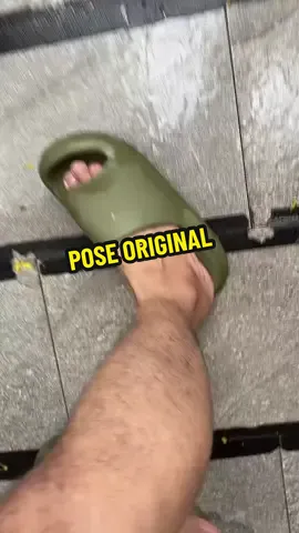 Ready warna baru ya‼️ Sandal pose Original itu anti slip ya temen-temen, boleh di up size biar lebih nyaman🛍️✅. #sandalposeeviral #sandalpose #sandalempuk #sandalrecovery #wibgajian 