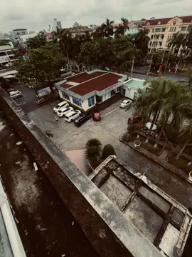 Giờ em nơi đâu, em đi khi nào em về..