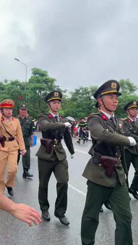 vi hoàng thế duyệt aaaaaa @Vi Duyệt #xuhuong #A80 #yêutoquocyeudongbao #vihoangtheduyet 