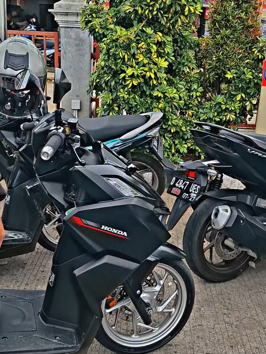#CapCut  🌟 #dailyuse #vario160 @v160daily_use @𝑫𝑬𝑵 @nabawihan_ @agis2478 @madoon_dun 