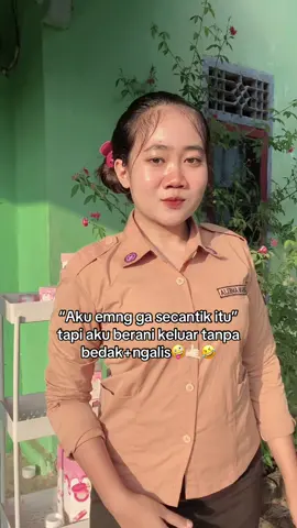 emng nya nola🤪🫵🏻