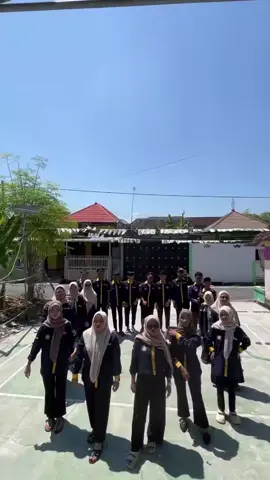 selesai...... #karangtaruna #hutri80 #panitia17agustus #agustusan 