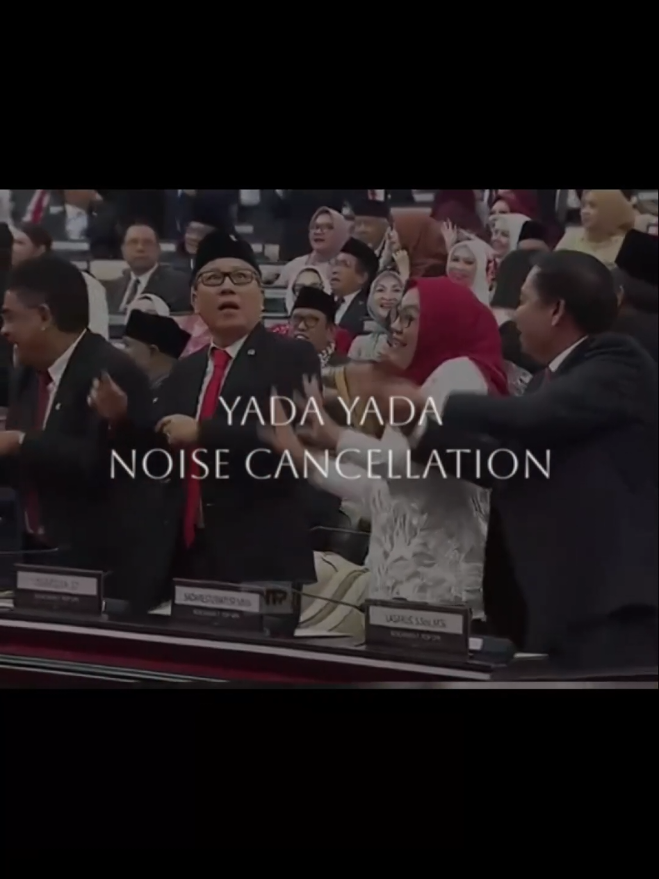 Dear netizen Indonesia yang budiman, Ayo kita manfaatin semua platform yang kita punya sebaik-baiknya! Setiap like, repost, dan share berharga, tapi jangan lupa cek ulang terus faktanya! Ayo kita sebarin fakta tapi tetep cermat milih kata-katanya biar ga dibatasi sama platform medsosnya! Ayo jadi netizen cerdas yang ga gampang terprovokasi! Minimal nanti di akhirat kalo ditanya medsosnya buat apa, kita ga jawab, 