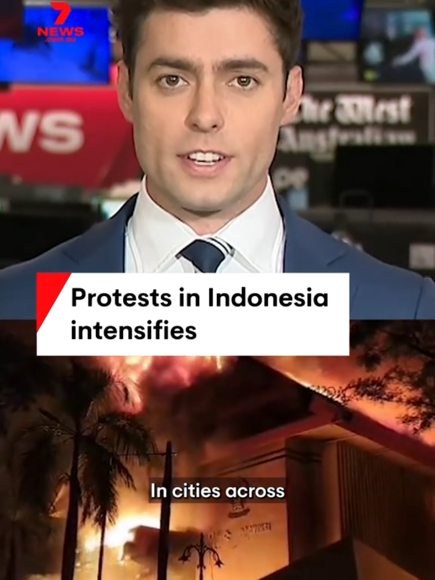 Pray for Indonesia🇮🇩🥀 #prayforindonesia #demo #dpr #viral #news 