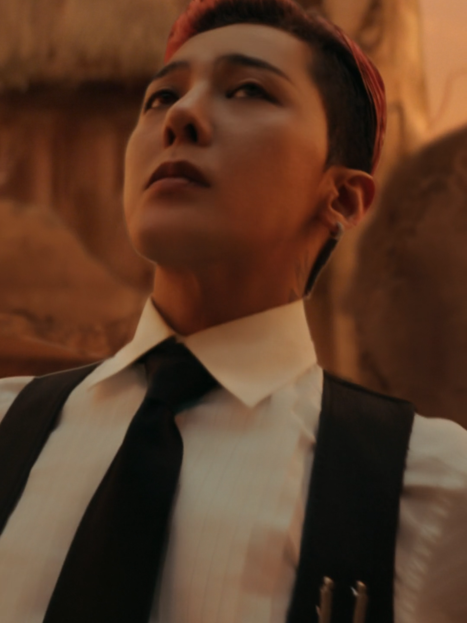 👑 🐉 HỢP TÁC BOM TẤN - PUBG MOBILE X G-DRAGON | SẮP RA MẮT VÀO THÁNG 9 Sẵn sàng cùng “Anh Long” G-DRAGON mở ra kỷ nguyên mới tại PUBG MOBILE với loạt nôi dung hợp tác cực hấp dẫn! Cùng chờ đón!  #PUBGMOBILEVN #GDRAGON #GD #PUBGxGDRAGON #PUBGxPUBGMxGDRAGON #PUBGMxGDRAGON