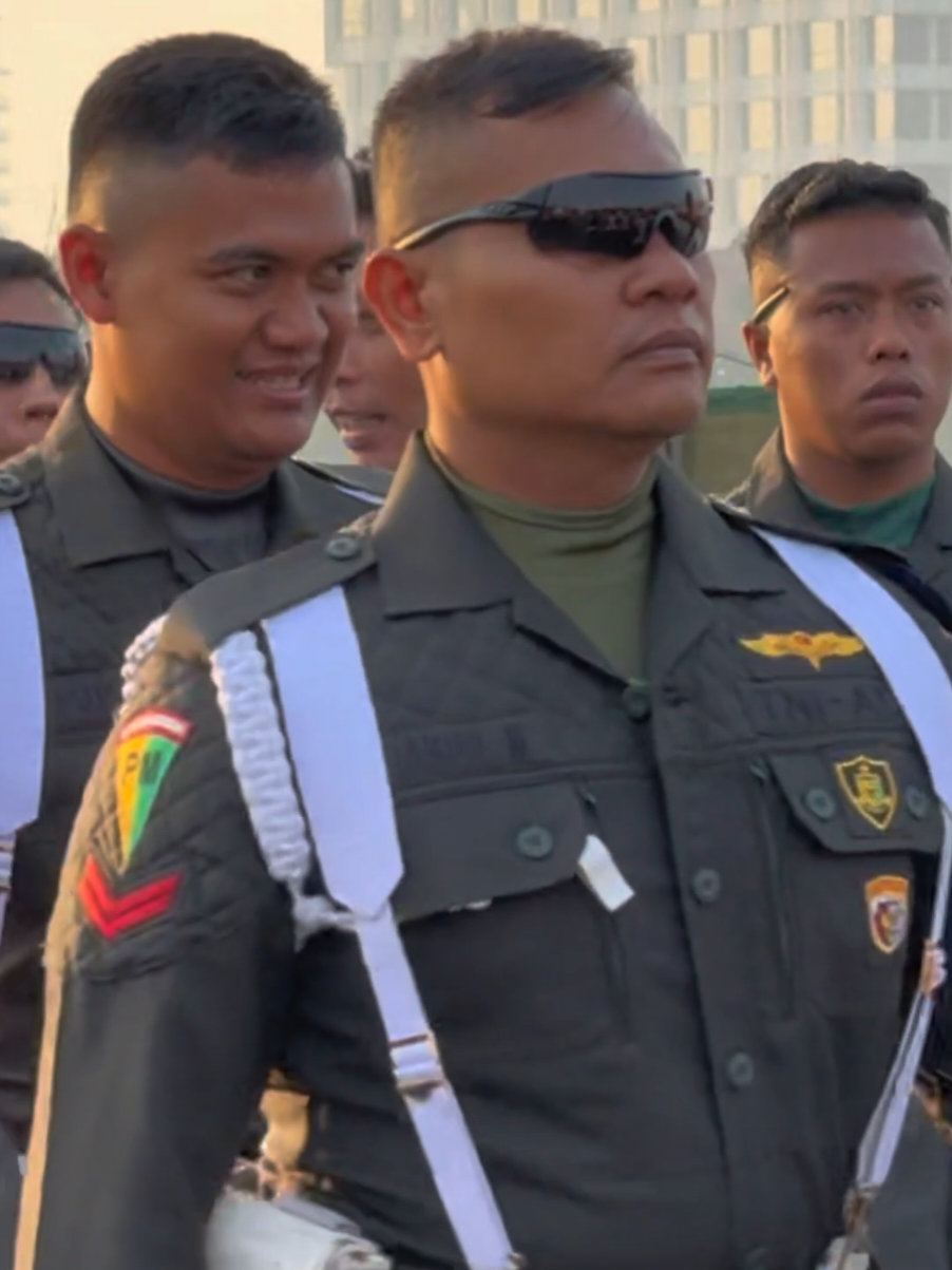 Sungguh Mantap 🔥 Tentara Gagah Polisi Militer TNI Angkatan Darat #tentara #tni #tniad #polisimiliter #hutri80 