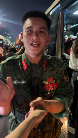Cảm ơn các đồng chí rất nhiều. Một ngày sinh nhật vô cùng đáng nhớ 😍😍😍#A80#dieubinh#viralvideo 