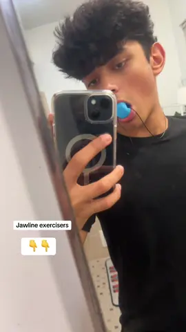 Flash sale go buy it now ❤️❤️❤️ #jawline #jawlineexercise #tiktokshop #advertisment #fyp 