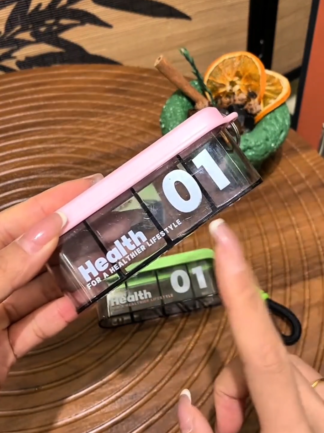 Tempat Penyimpanan Obat sekat Travel portabel #tempatpenyimpananobat #pillbox #kotakpil #kotakobat #kotakobatmini 