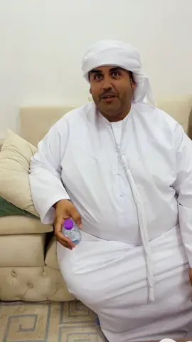 يعيشون المعاريس بني كتب الف مبروك ويستاهلون الزود $$$$