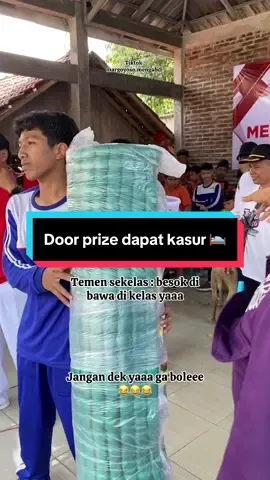 Jalan santai di ikuti banyak murid dari semua sekolah yang ada di desa margoyoso kec salaman magelang. #margoyoso #kopdes #koperasimerahputih #salaman #salaman 
