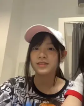 wanita itu lagi🗿 #lilyjkt48 #delynnjkt48 #erinejkt48 