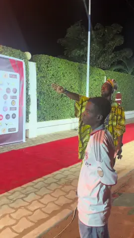 bagarre entre les influences et artiste de Porto-Novo #tik_tok #fypシ゚ #pourtoii #porto #benintiktok🇧🇯b  @Tinakondokpo @SŒUR RUTH @Dans ma vie🥰💪 @la SNK @gbèga