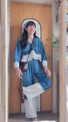 กลิ่นไอฝน โชยมาพัดพา 🌧️#คลาสแฟชั่น  #tiktoklooks  #TikTokFashion  #fashiontiktok  #OOTD 