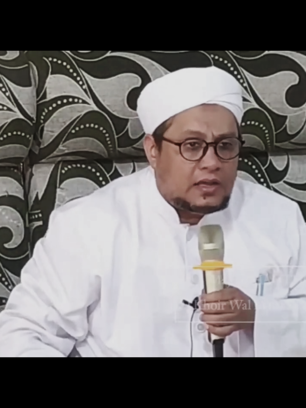pentingnya kita berakhlaq kepada Rosulullah, ketika mempelajari sejarah hidup Rosulullah.  .  .  .  #nabimuhammad #sejarahislam #sahabatnabi #habibalwialhabsyi #fyppppppppppppppppppppppp 