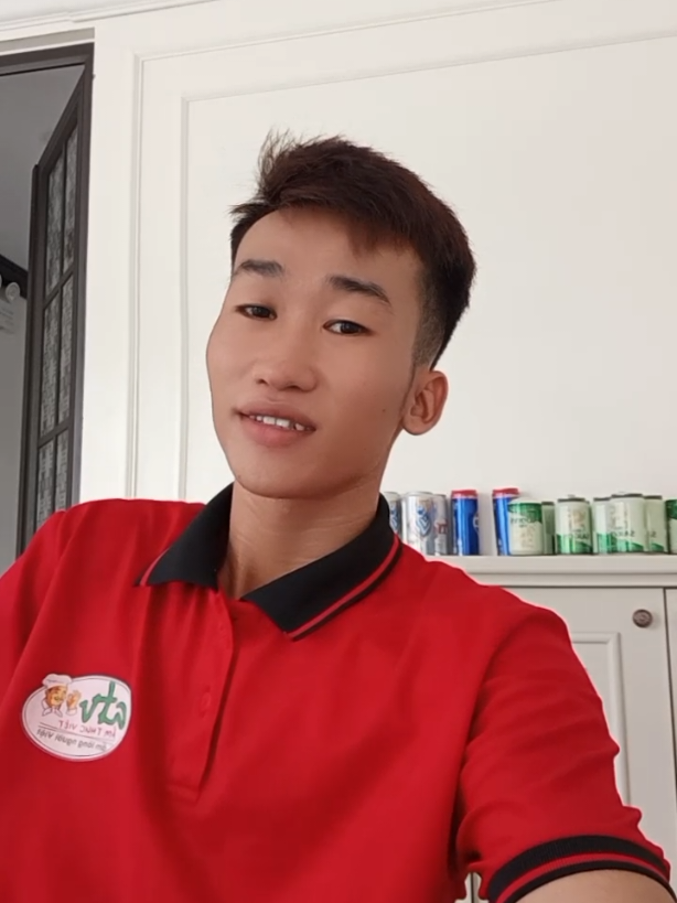 ngoại hình của a thì ko phải chê rồi......🤣