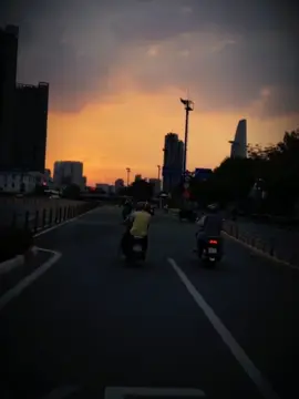 chỗ này có ai bt ko nhò 😙
