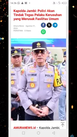 Kapolda Jambi: Polisi Akan Tindak Tegas Pelaku Kerusuhan yang Merusak Fasilitas Umum AMURANEWS.id - Kapolda Jambi, Irjen Pol Krisno H Siregar, memastikan bahwa polisi akan menindak tegas siapa pun yang melakukan perusakan fasilitas umum saat demonstrasi. Pernyataan ini menyusul kerusuhan yang terjadi saat demonstrasi besar-besaran di Gedung DPRD Provinsi Jambi. Jumat 29/8/25. #kapoldajambi #poldajambi #polri #polripresisi #polriprofesional #irjenkrisnohsiregar #fy #fypdongggggggg #fypシ゚ #foryoupage #fyppppppppppppppppppppppp #fy #fypp 