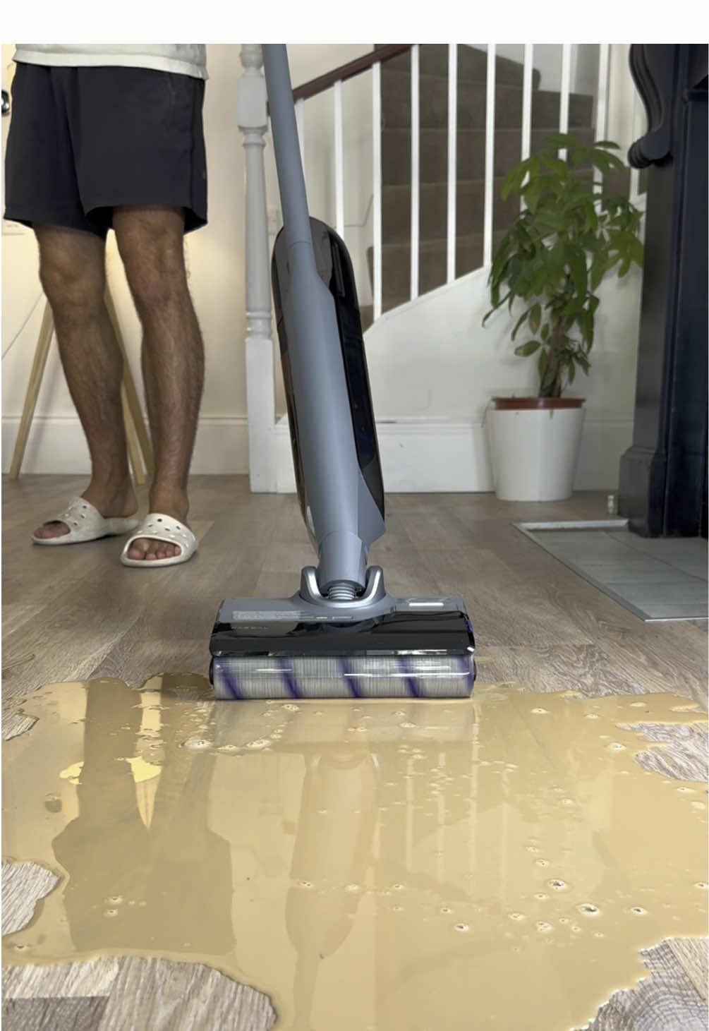 The future called... they want their mop back 🔥🔥🔥 @Narwal Robotics  Use my exclusive code JUNGLES30PRO to grab the limited launch deal! [US] Original $549.99 → save $80 with my code and get it for just $469.99! [CA] Original C$759.99 → save C$110 with my code and get it for just C$649.99! #narwal #robotvacuums #vacuuming #mopping #homecleaning #cleanwithai 