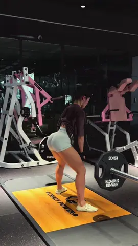 🏋🏻‍♀️🏋🏻‍♀️🏋🏻‍♀️ #GymLife 