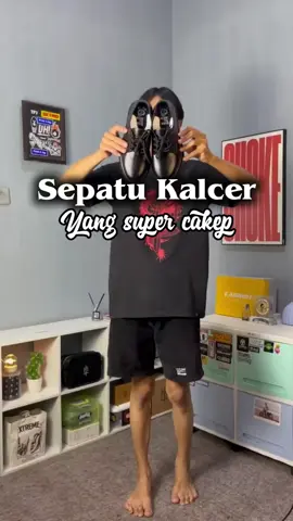 Rekomendasi sepatu yang super cakep nih dari @mr.jonsrawkofficial  #sepatuformal #sepatukasual #streetwear #localbrand 