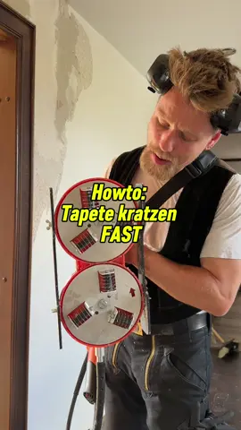 Da fliegen die Tapeten! Mir wurde das Chameleon empfohlen und ich war ganz gespannt auf das Ergebnis, aber ich finde es kann sich sehen lassen! Gerade wenn man nicht so Bock hat auf Tapete kratzen wie ich.. Einmal richtig eingestellt: perforieren, wässern und schaben. Wie ist das bei euch mit Tapetekratzen? @rokamat /unbezahlte Werbung #rokamat #tapezieren #tapete #renovieren #handwerk 