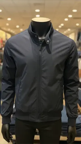 Jaket bomber casual #jaket #jakwtbomber #OOTDPria #jaketkeren #outfit 