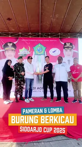 Pagi ini masih dalam suasana 17an, saya berserta jajaran mensupport penuh kegiatan Pameran & Lomba Burung Berkicau, Sidoarjo Cup 2025. Banyaknya peminat burung kicau di Sidoarjo ini harus kami wadahi kami support penuh. Semoga berjalan dengan baik dan kondusif. #lombaburungberkicau #pialabupati #bupatisidoarjo #cakband1 #sidoarjobaik #sidoarjokondusif #jogodarjo #darjoaman 