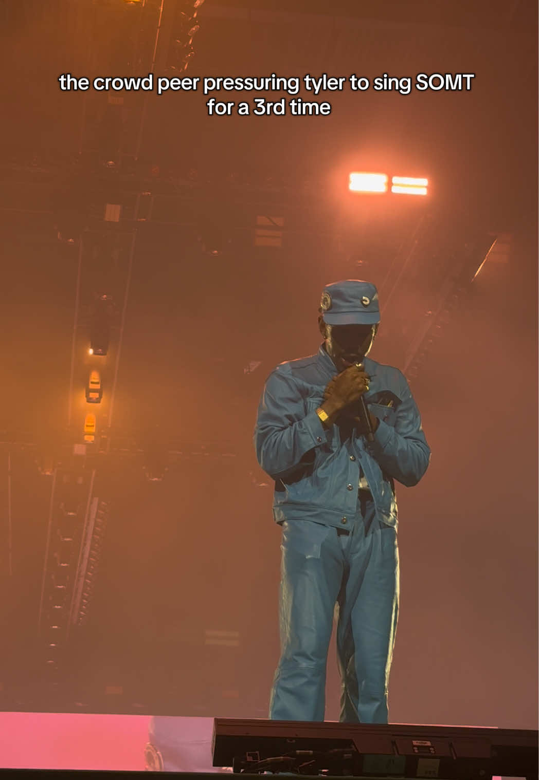 this was so funny i love him #tylerthecreator #chromakopia #tylerthecreatorconcert #chromakopiatour #sugaronmytongue 