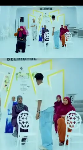 #Follow #idhaha🥰 #like?share?comment?follow?🥰🙏😘 #qosolkaaduunka😂😂😂 
