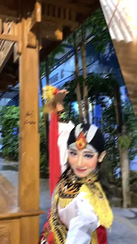 fomo🙆🏻‍♀️🙇🏻‍♀️#fypage#ponorogo_kota_reog#jjtrend#CapCut 