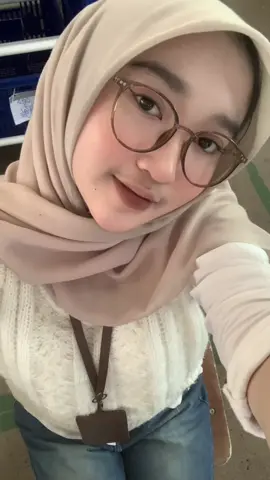 buat yg minta spill #fyp #foryou #outfit 