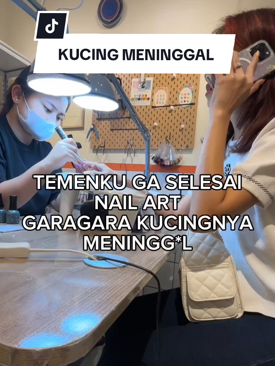 Kalo udah sayang sakit bgt tau kabar ini:' #eyelashjakarta #beautystudiojakarta #nailart #duettostudio 