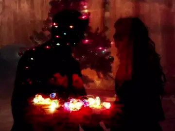 Last Christmas - Wham!🎧 #lastchristmas #wham #lyricsvideo #lyrics_songs #lyricsedit #aesthetic #80s #christmas #christmastime 