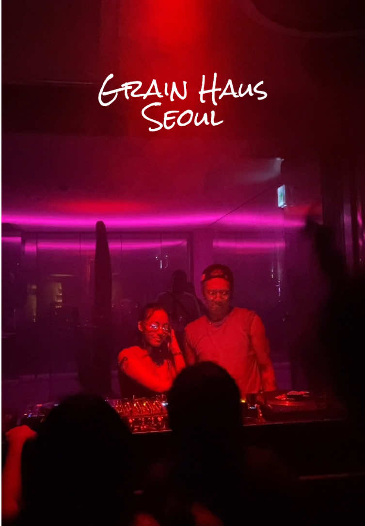 Grain Haus recently opened in Seoul in Itaewon and it’s a great place to visit for nightlife in Seoul!  The music was really good and so were the vibes! Also love seeing women DJs :)  #seoul #seoulnightlife #koreanightlife #korea #southkorea 