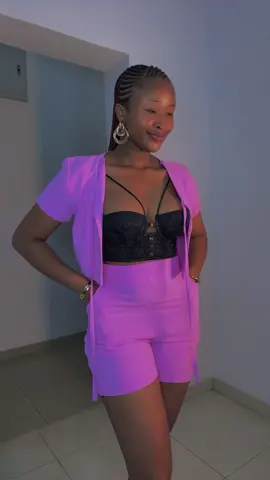 Two piece is available as seen and in different sizes 🧵 🪡  S M L : N43k Extra cost for a plus size  To order, take me screenshot and chat our business WhatsApp number +234 8128017659