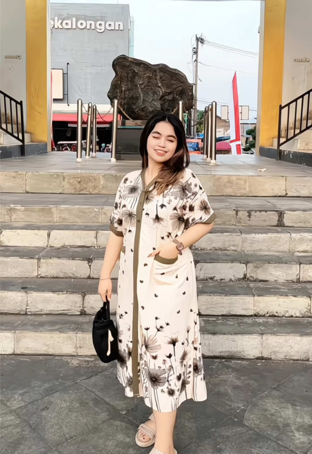 Outfit jalan-jalan sore pakai Daster piyama Peri adalah perpaduan yang paling cocok😍🥰 Yuk samaan di keranjang ya! #fyp #viral #daster #dasterkekinian #fashion2025 