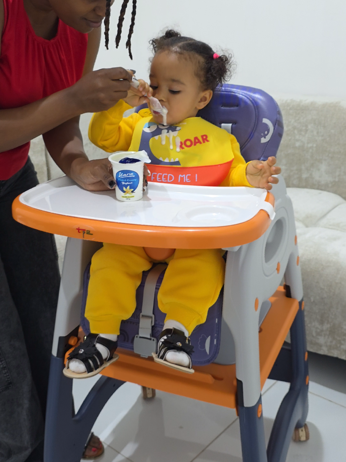 Elevate mealtimes with high feeding chair where safety meets style. Designed for comfort and convenience. It ensures  your little one enjoys their meals  in luxury. Make every feeding moment memorable. 💫  #feedingchair #baby #musthave #parentingtips #nilababyshop 