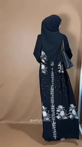 MasyaAllah cantik bgt gamis nya, mana harganya cuma di bawah 100rb lagi😭 #gamisdaster #daster #dastercantik #dasterviral 